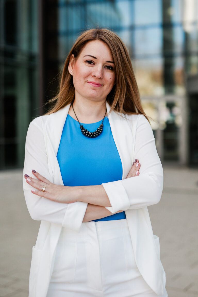 Lilla, a PénzügyesAnyu alapítója